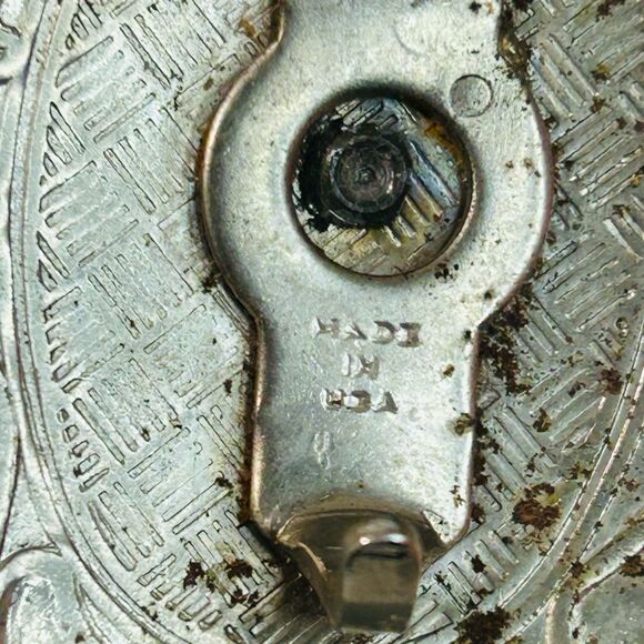 Late 70’s Covered Wagon Silver Belt Buckle Western Cowboy Theme - Picture 5 of 9